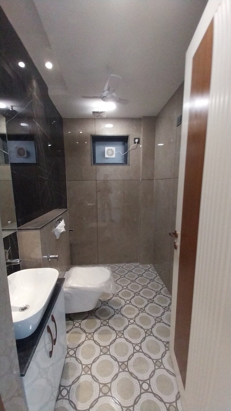 Kitchen, bp-homes 5 Bedroom 3000 Sq.Ft. Builder Floor In Sector 85 Faridabad 8808006