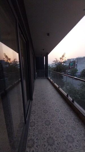 Furnished Amenities in 5 BHK Builder Floor at BP Homes, Sector 85 – for Sale