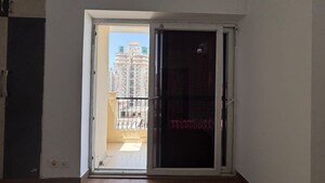 3 BHK Apartment For Sale in Nimbus The Hyde park, Sector 78