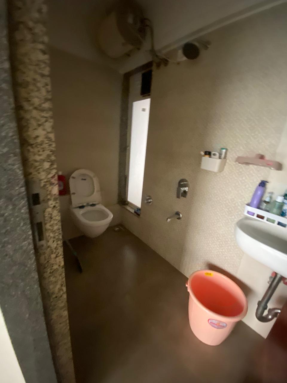 1 BHK Apartment For Rent in Gurukrupa Marina Enclave