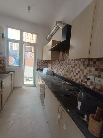 Kitchen in 3 BHK Villa at Amrapali Leisure Park, Amrapali Leisure Valley – for Rent