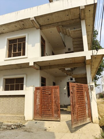 4 BHK Independent House – Exterior View View at Chinhat - for Sale
