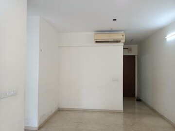 Room in 2 BHK Apartment at LnT Crescent Bay T3, Parel – for Rent