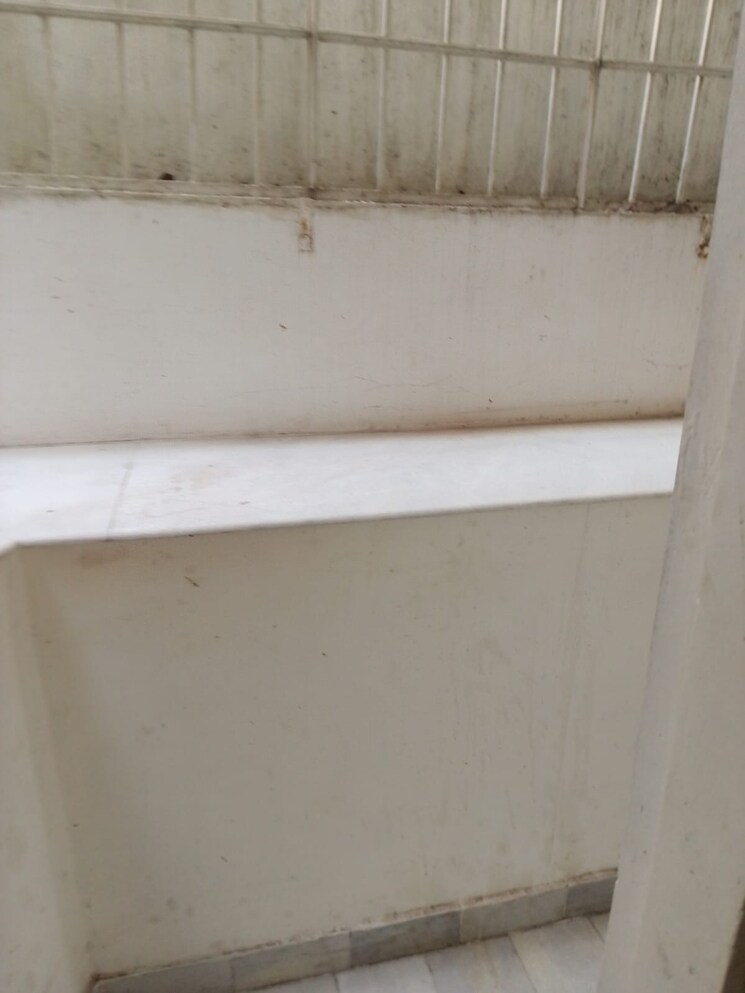 Bathroom, hauz khas 3 Bedroom 400 Sq.Yd. Builder Floor In Hauz Khas Delhi 8808202