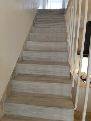 Staircase in 3 BHK Builder Floor at Hauz Khas – for Rent