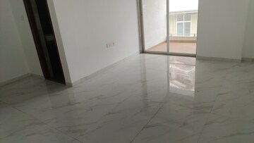 Room in 3 BHK Apartment at Dura Giriraj Sparsh, Naupada – for Sale