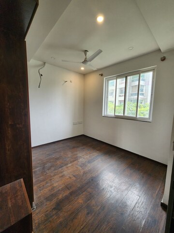 Room in 3 BHK Builder Floor at Koramangala – for Rent