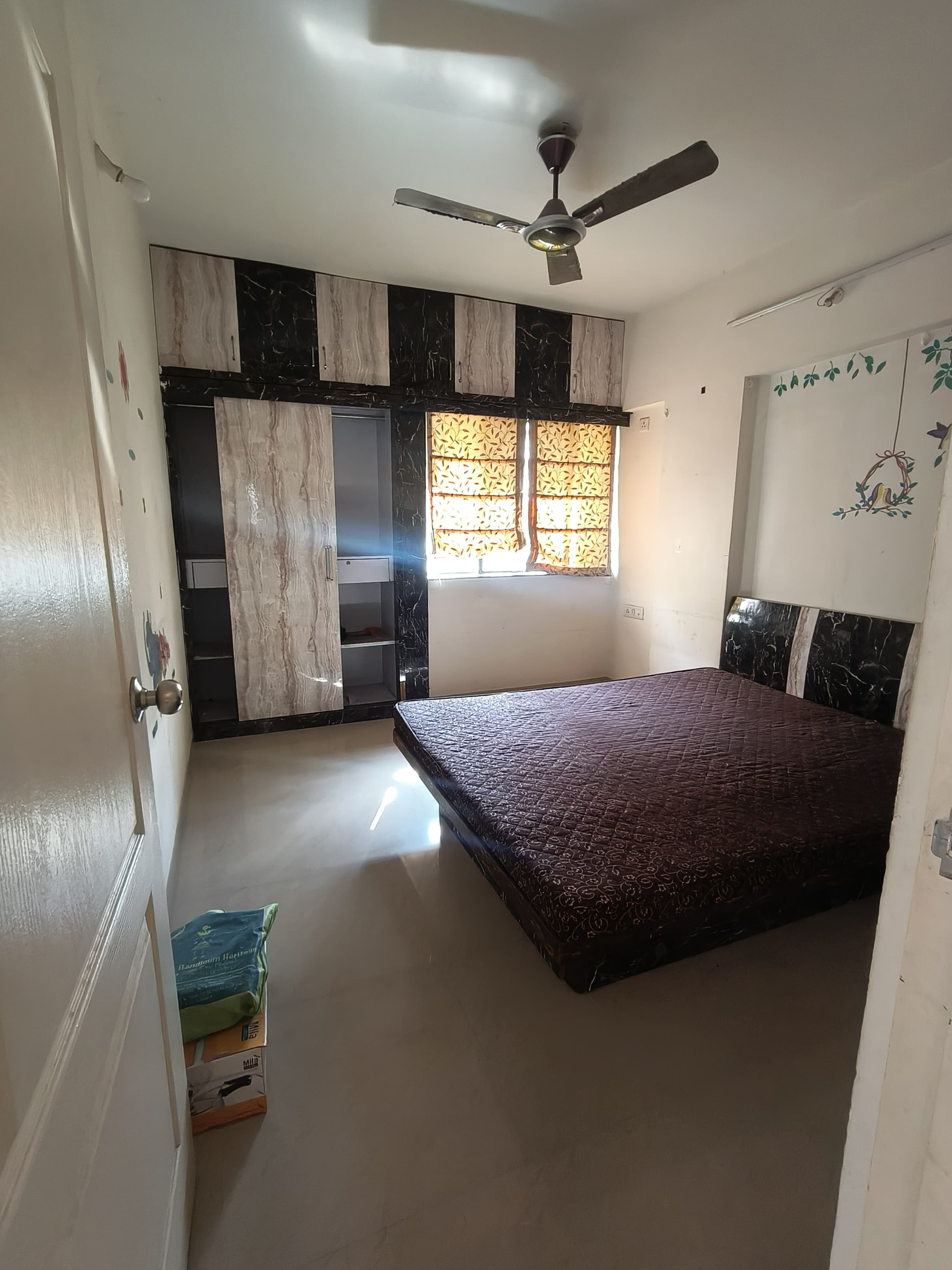 1 BHK + Pooja Room Apartment For Rent in Jairaj Lake Town