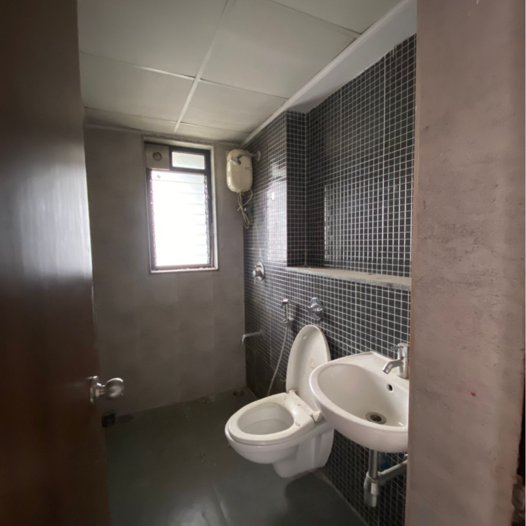 Bathroom, lodha-palava-city 2.5 Bedroom 790 Sq.Ft. Apartment In Katai Village Thane 8808751
