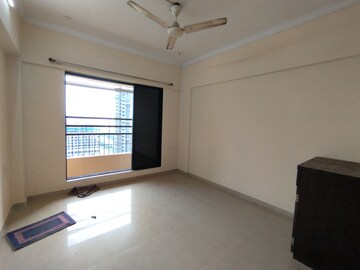 Room in 2 BHK Apartment at Raunak City Phase 2, Kalyan West – for Rent