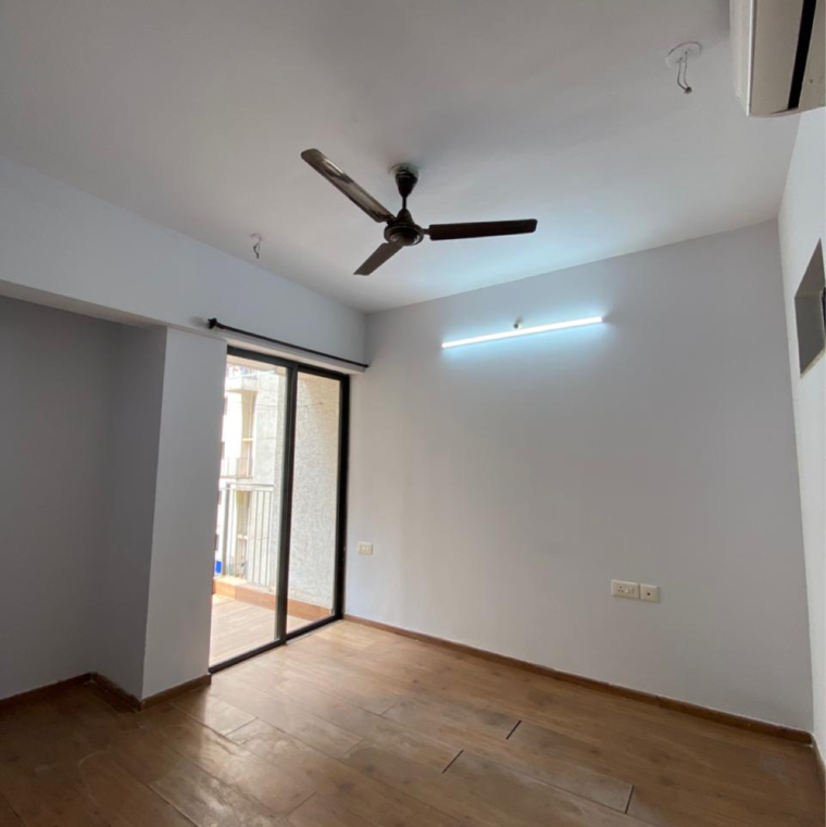 Room, lodha-palava-city-lakeshore-greens 2.5 Bedroom 790 Sq.Ft. Apartment In Hedutane Thane 8808789