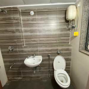 Bathroom in 2.5 BHK Apartment at Lodha Palava City Lakeshore Greens, Hedutane – for Sale