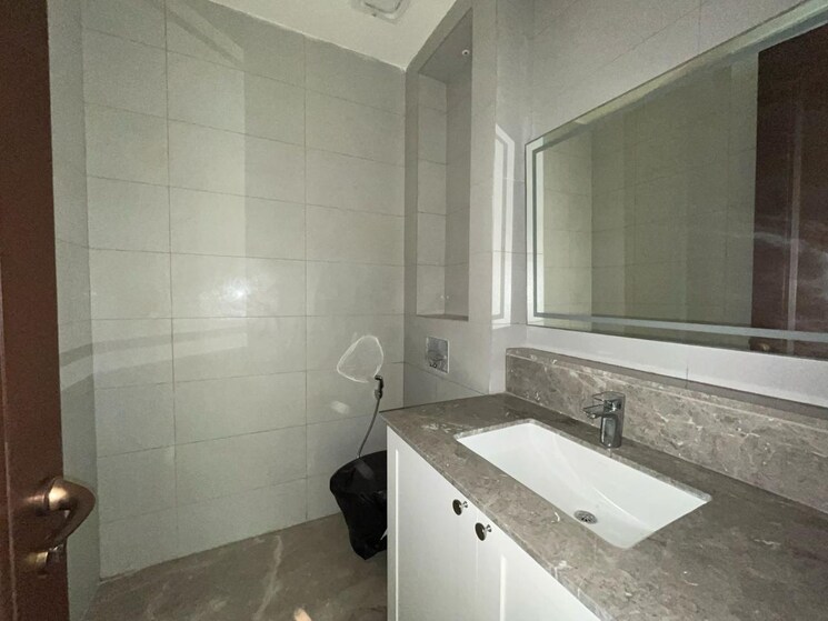 Attached Bathroom, chattarpur 3 Bedroom 3300 Sq.Ft. Apartment In Chattarpur Delhi 8808873