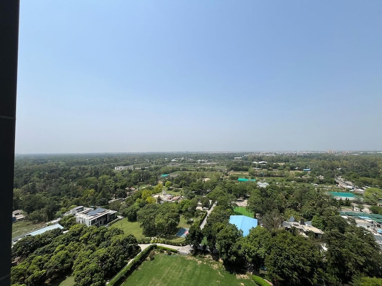 Garden, chattarpur 3 Bedroom 3300 Sq.Ft. Apartment In Chattarpur Delhi 8808873