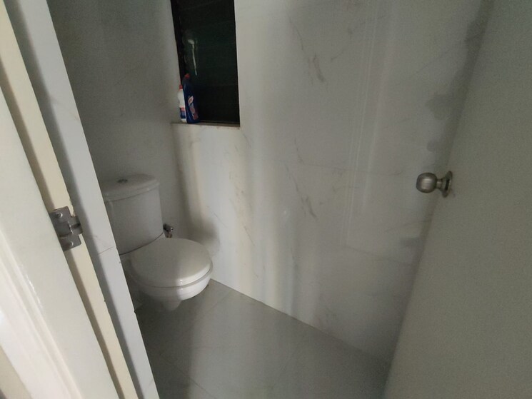 Bathroom, runwal-gardens 1 Bedroom 353 Sq.Ft. Apartment In Dombivli East Thane 8808889