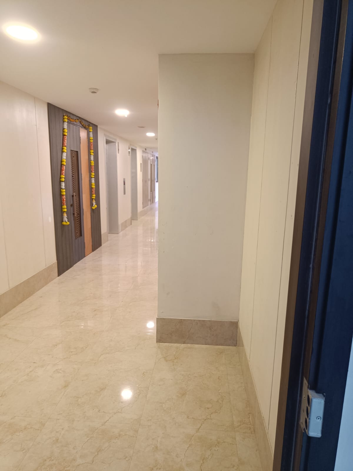 1 BHK + Extra Room Apartment For Rent in Kanakia Silicon Valley