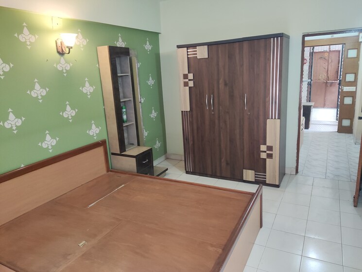 Room, paldi 3 Bedroom 1620 Sq.Ft. Apartment In Paldi Ahmedabad 8808839