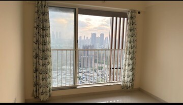 Room in 1 BHK Apartment at Godrej Nest Kandivali, Kandivali East – for Rent