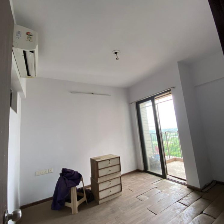 Room, lodha-palava-city-lakeshore-greens 1 Bedroom 525 Sq.Ft. Apartment In Hedutane Thane 8808946