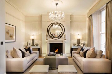 Living Room in 6 BHK Villa at DLF Atria, Dlf Phase ii – for Rent