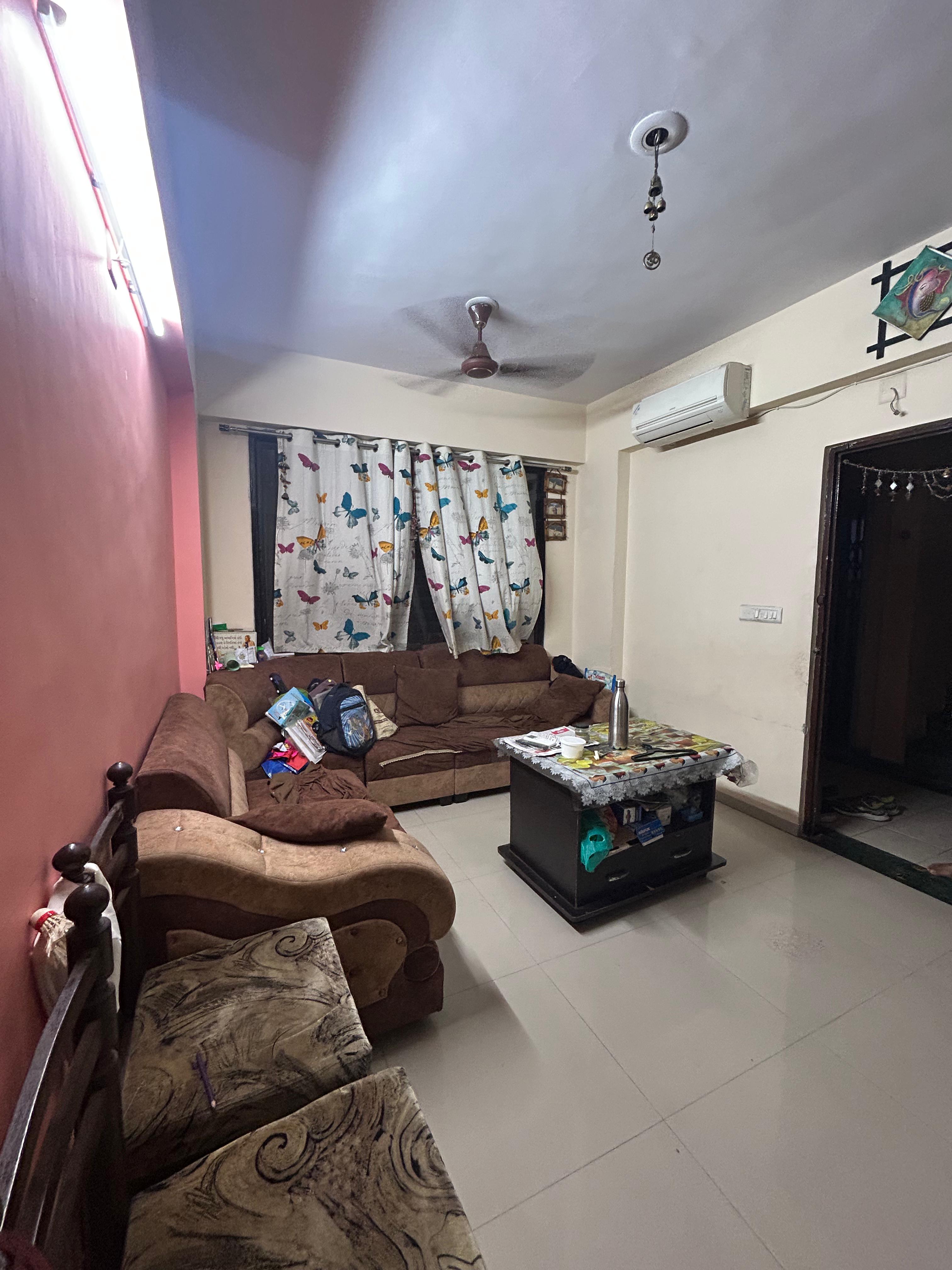 2 BHK Apartment For Rent in Vasna