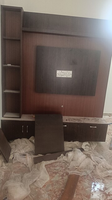 Furnished Amenities in 2 BHK Independent House at Bathlapalli – for Sale