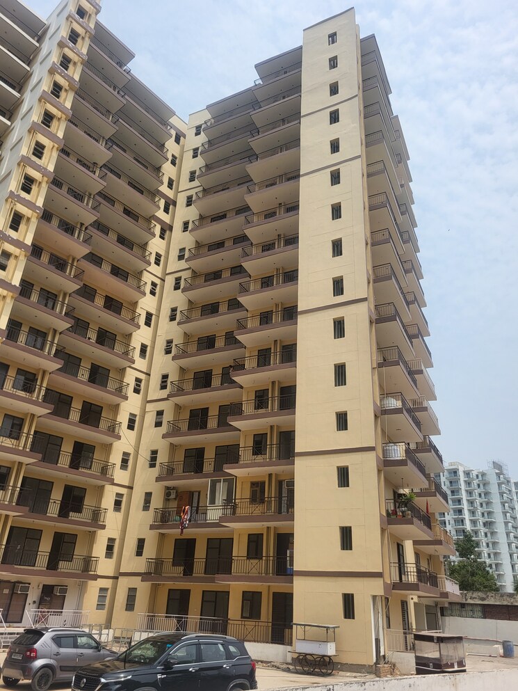 Exterior View, kst-whispering-heights 3 Bedroom 1460 Sq.Ft. Apartment In Sector 88 Faridabad 8809028