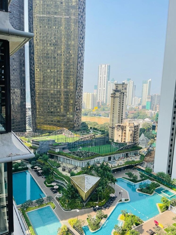 Exterior View, lodha-the-park 3 Bedroom 1010 Sq.Ft. Apartment In Worli Mumbai 8809020