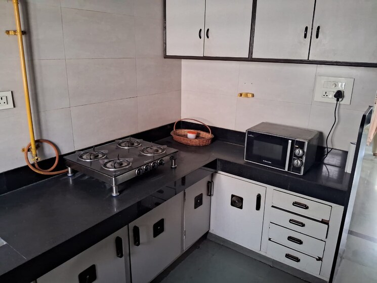 Kitchen, manekbaug 4 Bedroom 2660 Sq.Ft. Villa In Manekbaug Ahmedabad 8809033