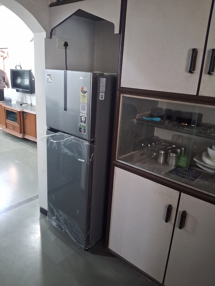 Kitchen, manekbaug 4 Bedroom 2660 Sq.Ft. Villa In Manekbaug Ahmedabad 8809033