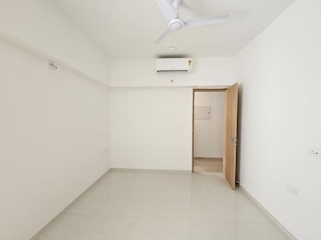 Room in 2 BHK Apartment at Lodha Eternis, Andheri East – for Rent
