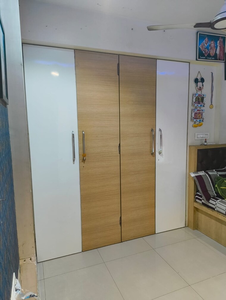 Room, arkade-art 3 Bedroom 1105 Sq.Ft. Apartment In Mira Road Thane 8809114