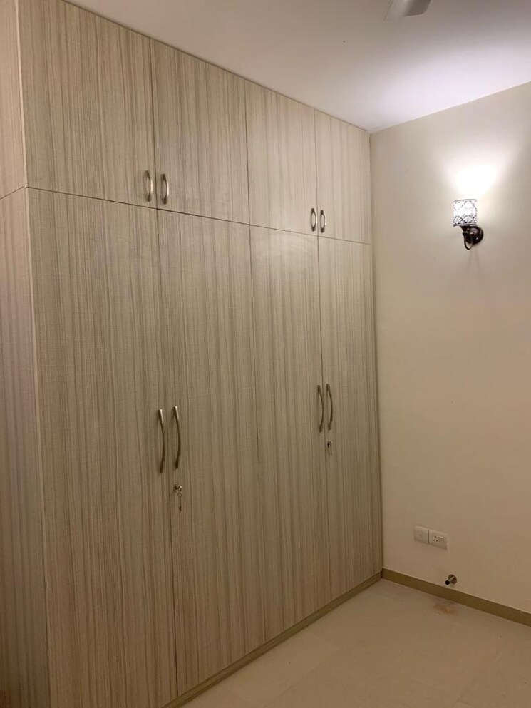 Room, emaar-mgf-emerald-hills 3 Bedroom 1380 Sq.Ft. Builder Floor In Sector 65 Gurgaon 8809113