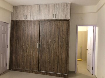 Furnished Amenities in 3 BHK Builder Floor at Emaar Emerald Floors, Sector 65 – for Rent