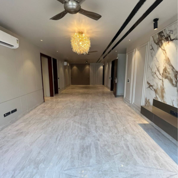 Bedroom in 4 BHK Builder Floor at Unitech South City 1, South City 1 – for Sale