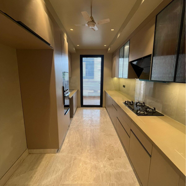 Kitchen, unitech-south-city-1 4 Bedroom 360 Sq.Yd. Builder Floor In South City 1 Gurgaon 8809144