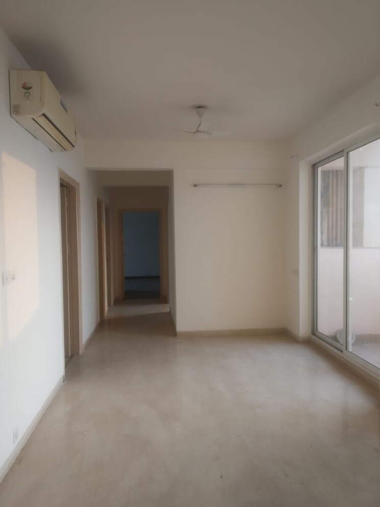Room, emaar-mgf-emerald-hills 3 Bedroom 1380 Sq.Ft. Builder Floor In Sector 65 Gurgaon 8809148