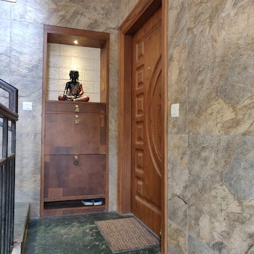 Bathroom in 4 BHK Builder Floor at Emaar Emerald Floors, Sector 65 – for Rent