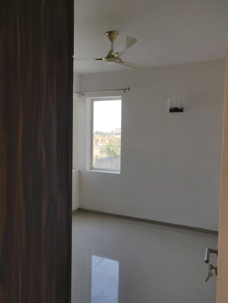 Room, emaar-mgf-emerald-hills 4 Bedroom 1750 Sq.Ft. Builder Floor In Sector 65 Gurgaon 8809165
