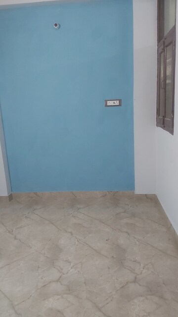 2.5 BHK Builder Floor For Rent in Mayur Vihar