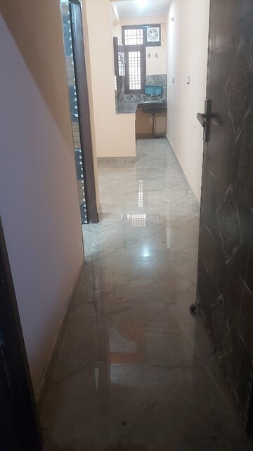 Kitchen in 2.5 BHK Builder Floor at Mayur Vihar – for Rent