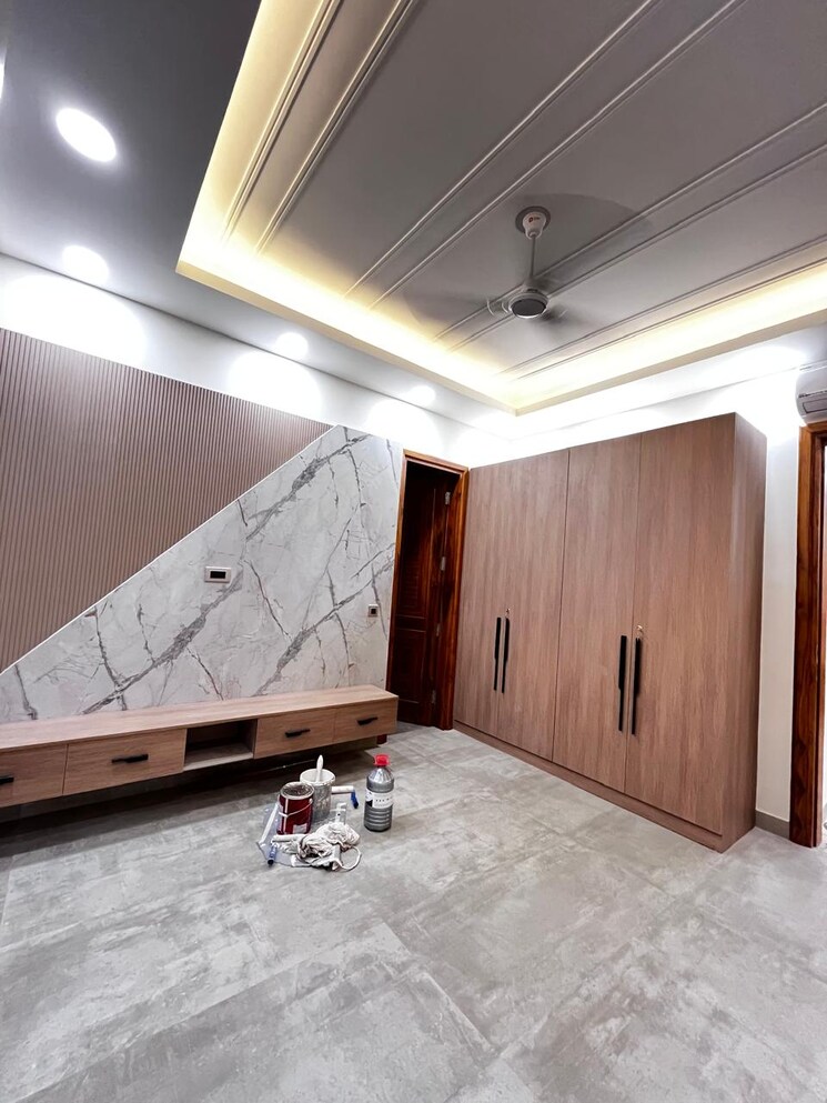 Bedroom, saket 4 Bedroom 260 Sq.Yd. Builder Floor In Saket Delhi 8809174