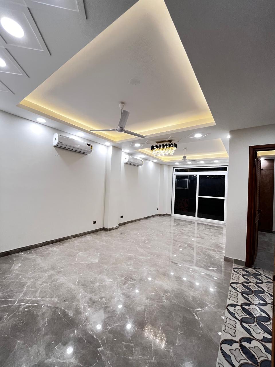 4 BHK + Pooja Room Builder Floor For Rent in Saket