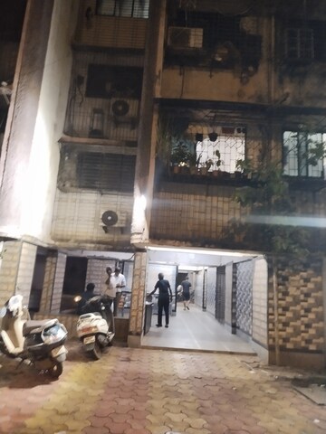 2 BHK Apartment – Exterior View View at Express View Apartment Mumbai, Kurla - for Rent