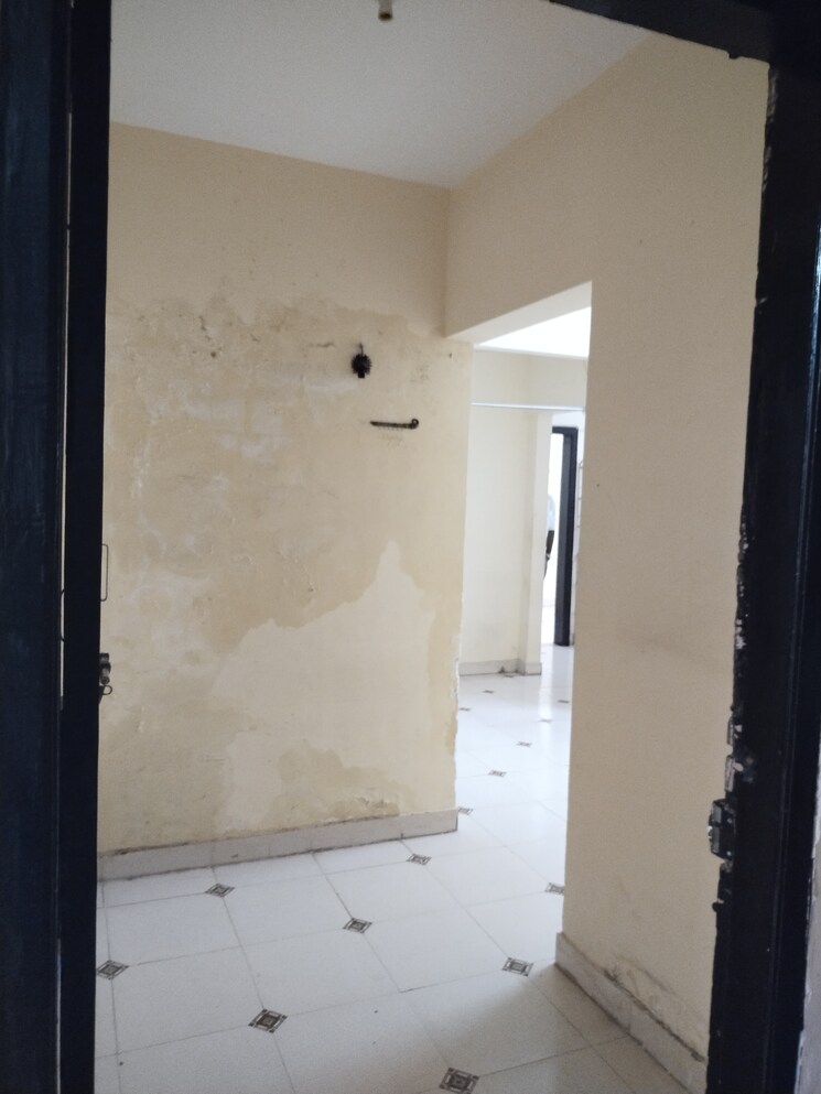 Room, express-view-apartment-mumbai 2 Bedroom 600 Sq.Ft. Apartment In Kurla Mumbai 8809180