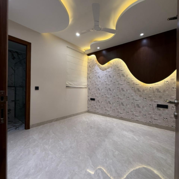 Bedroom in 4 BHK Builder Floor at Ireo City IF, Sector 60 – for Sale