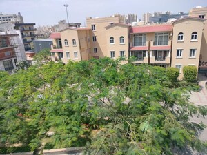 4 BHK Builder Floor For Sale in Emaar MGF Emerald Hills, Sector 65