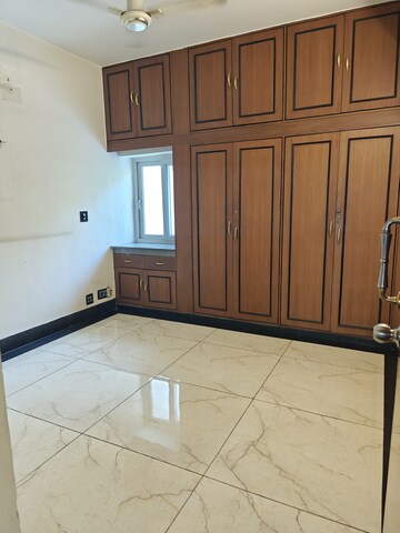 Room in 3 BHK Apartment at Anant Raj Hauz Khas Apartment, Hauz Khas – for Sale
