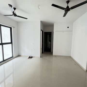 Room in 1 BHK Apartment at Lodha Palava Fresca, Taloja Bypass Road – for Rent