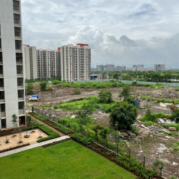 1.5 BHK Apartment For Rent in Lodha Palava Fresca C And D, Taloja Bypass Road